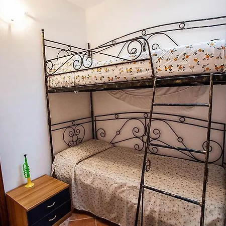 Apartment Sleeps 5 Air Con Wifi *
